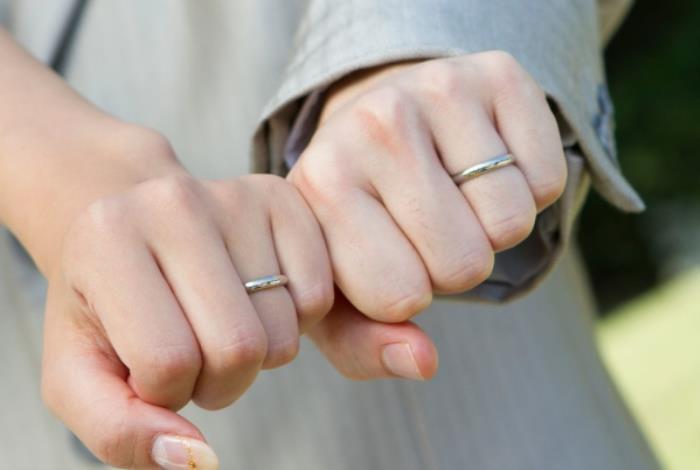 结婚戒指买一个还是买一对 结婚戒指买一对