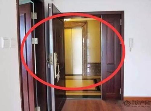 化解大门对电梯门的玄关 大门对电梯有什么风水禁忌