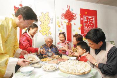 山东人过春节的风俗与北京人过春节的风俗有哪些不一样 北京春节的风俗